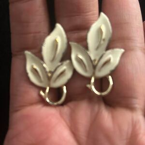 Coros Women's Gold and Cream Jewelry